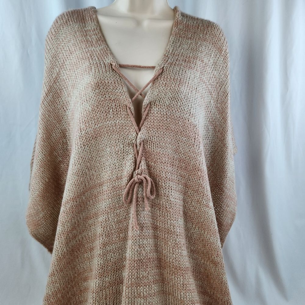 🐞Mauve & White Variegated Soft Knit Poncho Sweater One Size - Picture 2 of 10